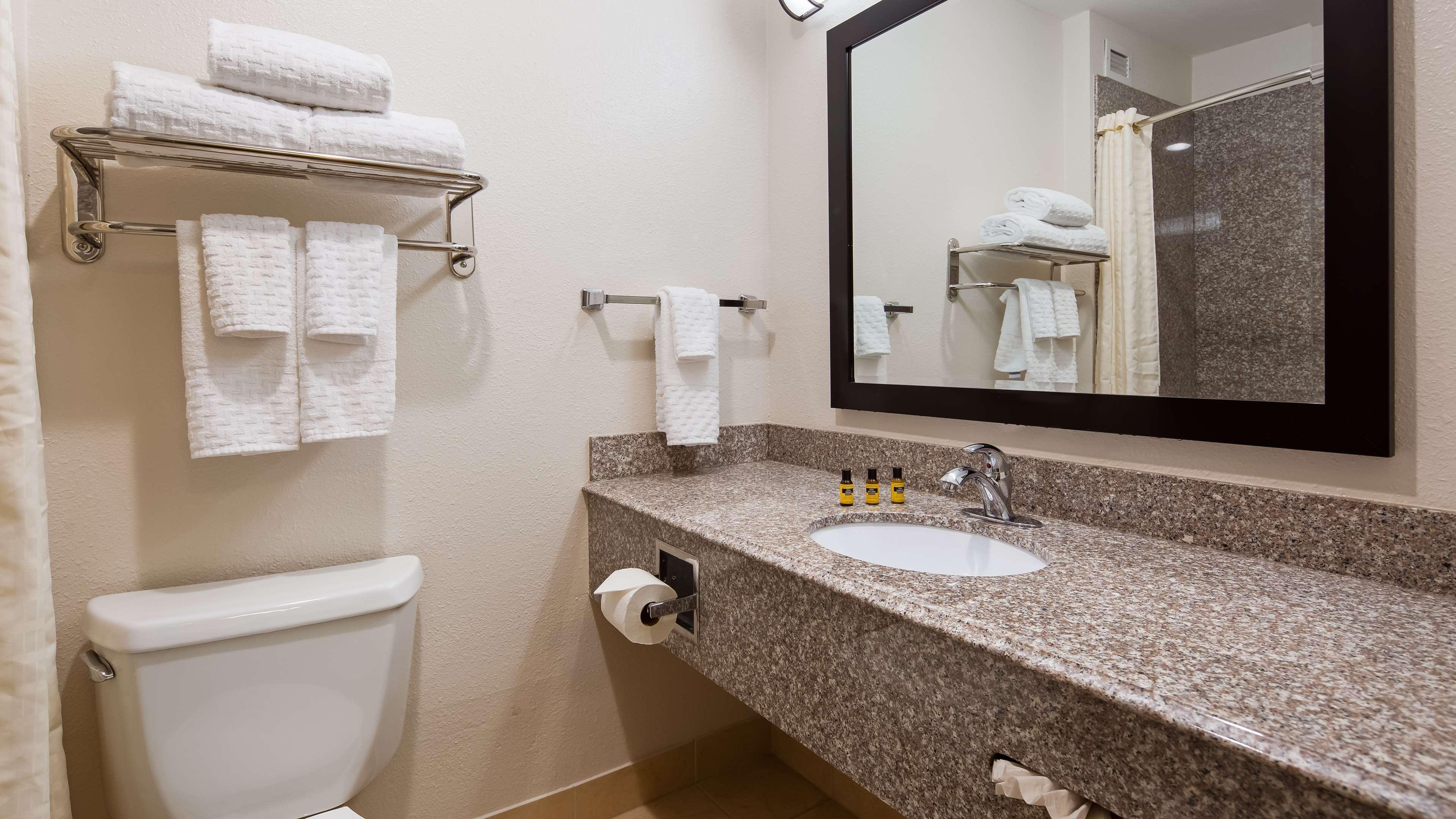 Best Western Plus Kansas City Airport - Kci East Luaran gambar