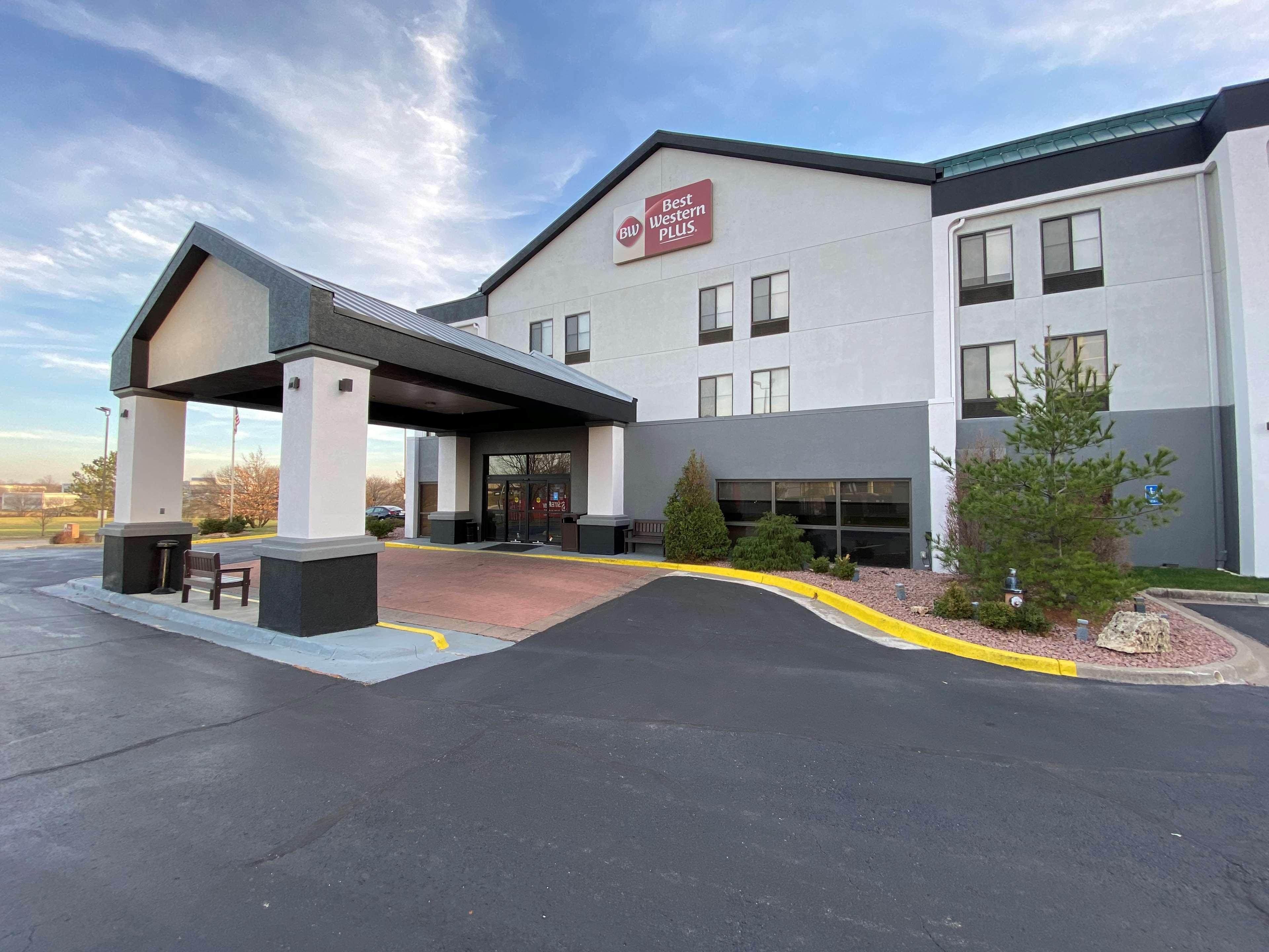 Best Western Plus Kansas City Airport - Kci East Luaran gambar